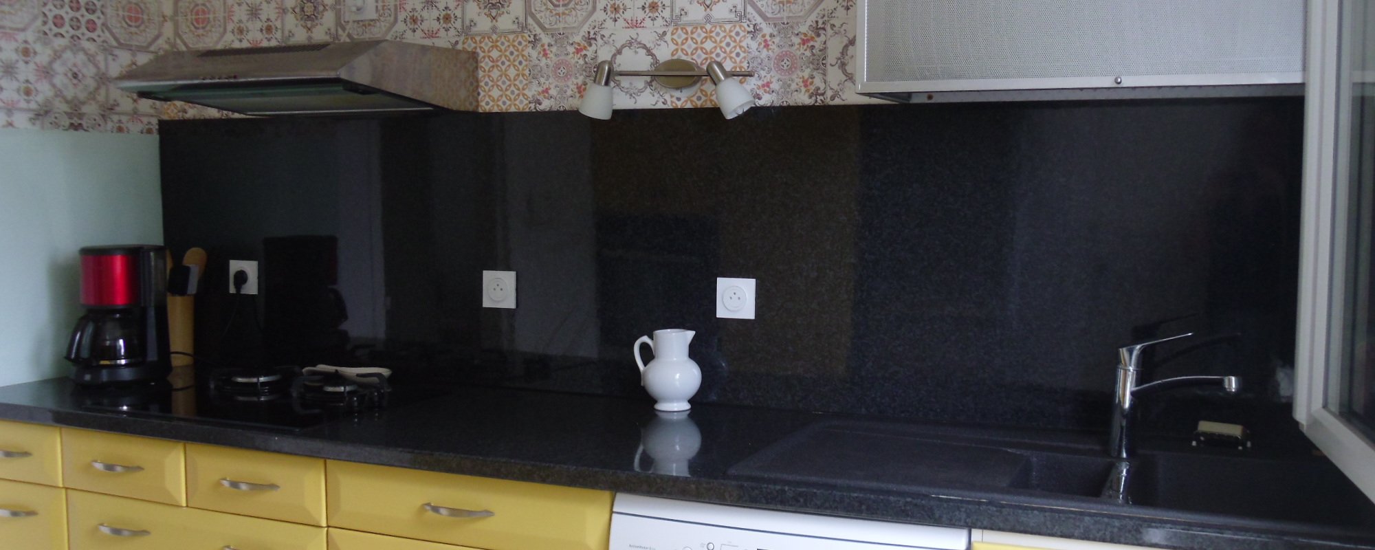SAINT CYR S/LOIRE – MAISON 2 chambres-jardin et garage
