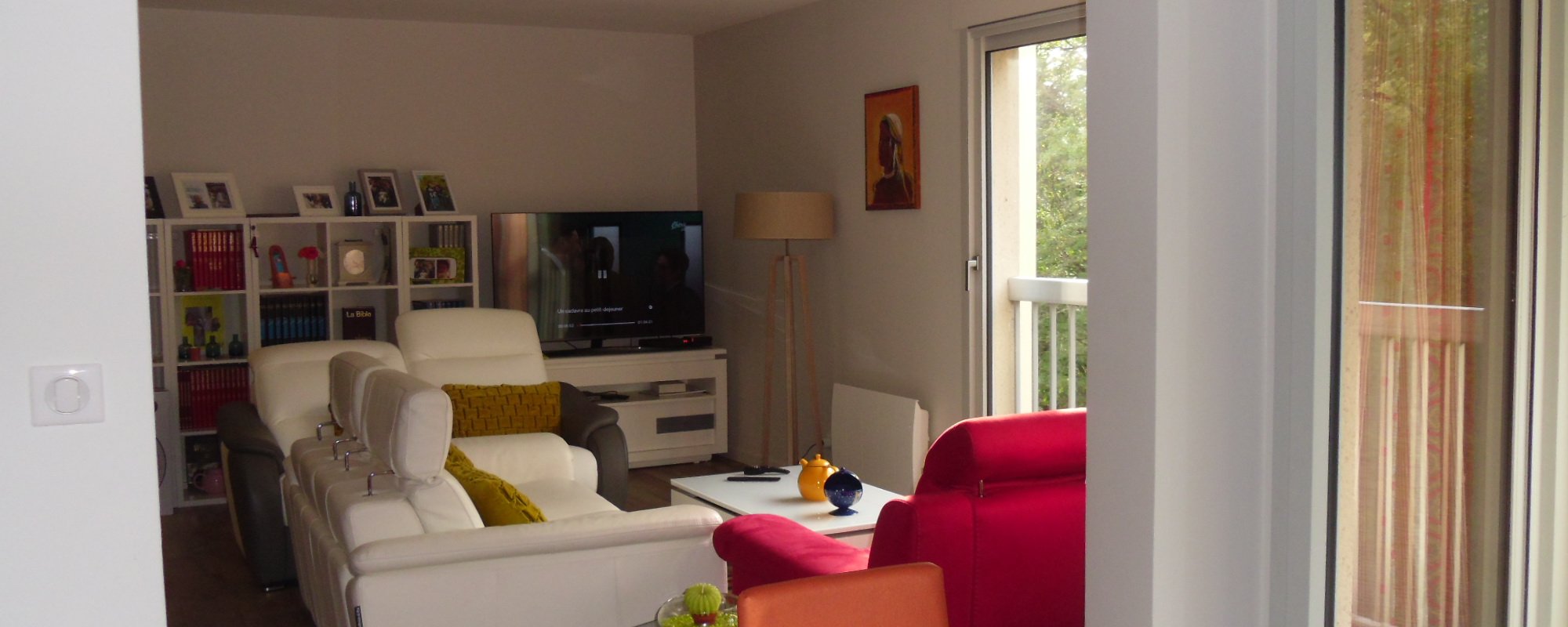 Appartement T4 – ASCENSEUR – box -cave et parking
