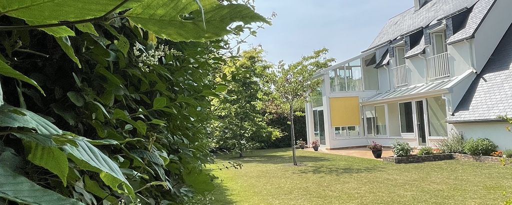 MAISON aux allures CONTEMPORAINES