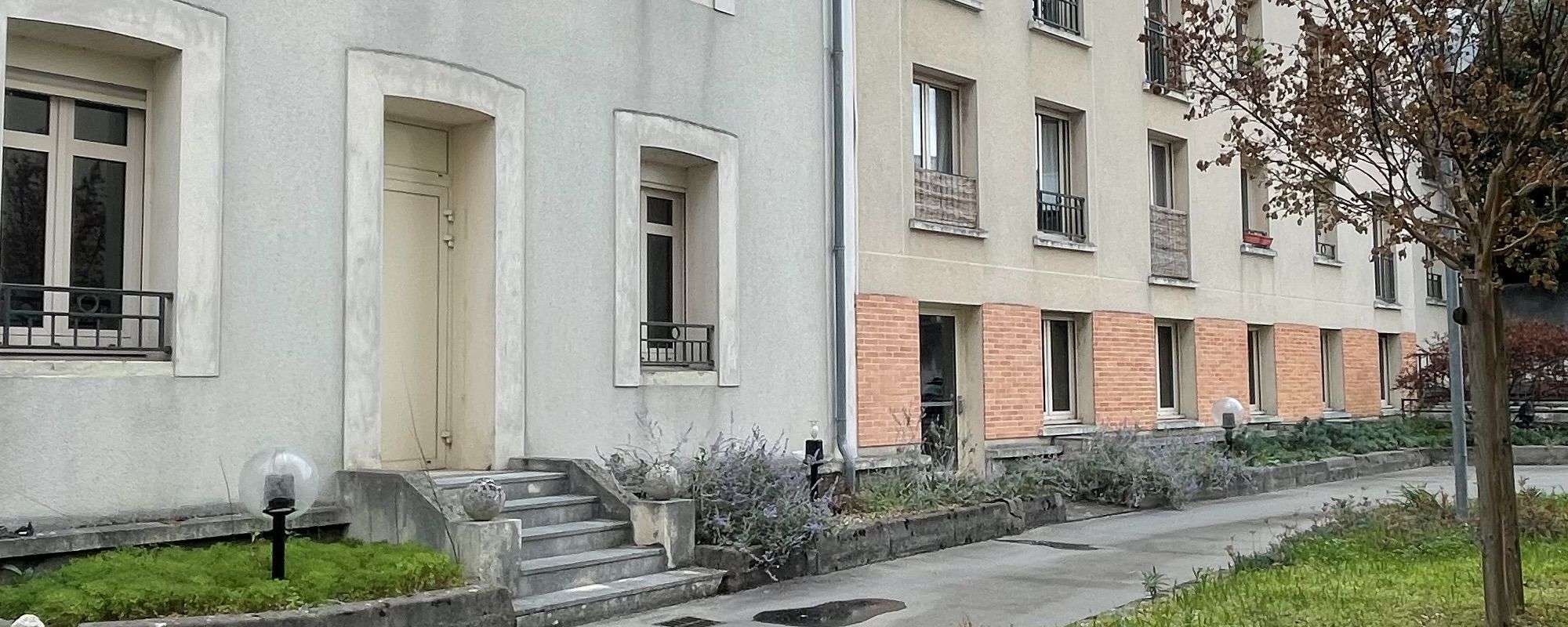 PREBENDES – F1bis – parking s/sol et cave